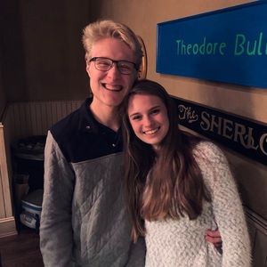 Meet your Posher, Lily